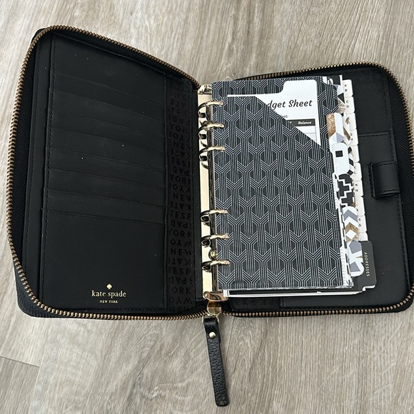 Wellesley Planner - Kate Spade - Picture 3 of 9